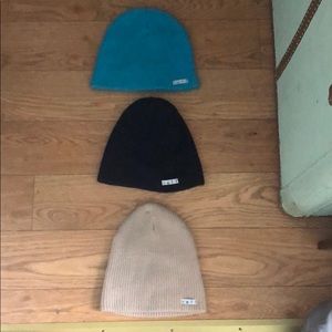 Lot of neff beanies